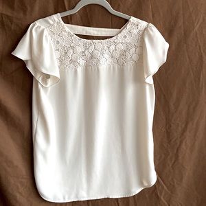 LOFT Ivory Short Sleeve, Round Neck Top/Blouson, Size Small, like new